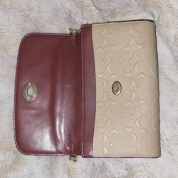COACH crossbody bag/clutch - Picture 9 of 11